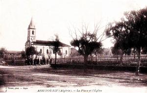 Assi-Bou-Nif - Place et eglise
